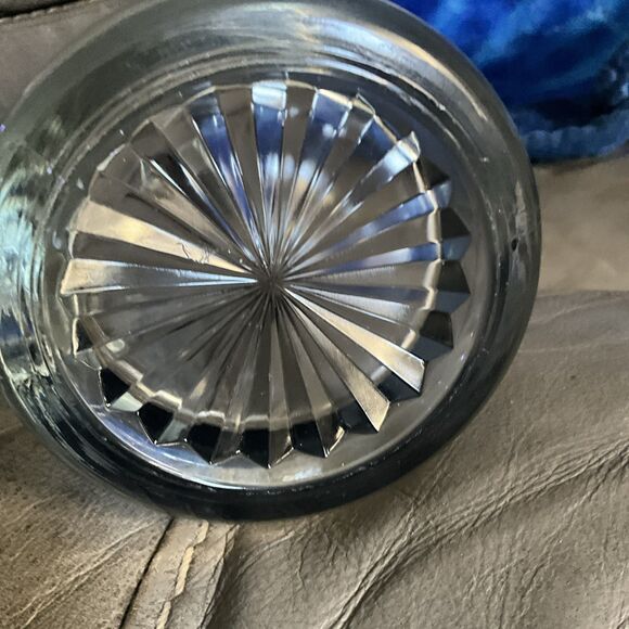 Medieval Times Clear Glass Beer Stein Mug 24oz - Picture 2 of 3